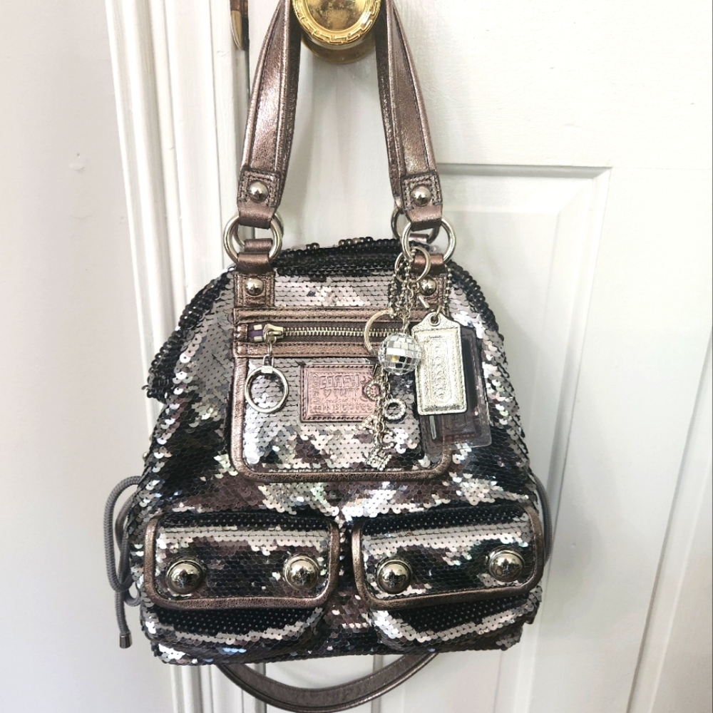 Coach Poppy Sequin Spotlight Silver Tote Bag Rare Authentic Lim Ed. Med Vintage